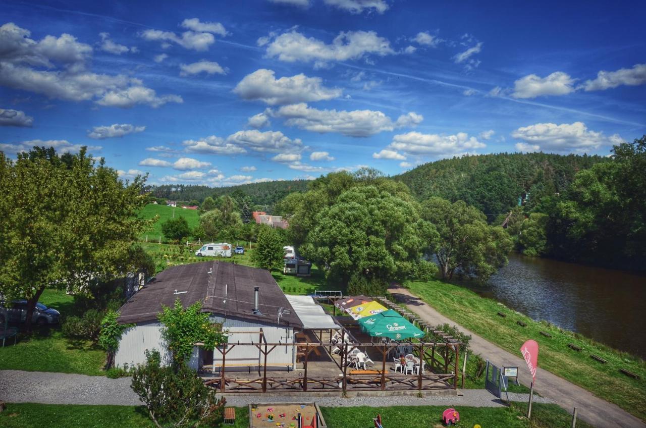 Camping Prima Hotel Týn nad Vltavou Eksteriør billede