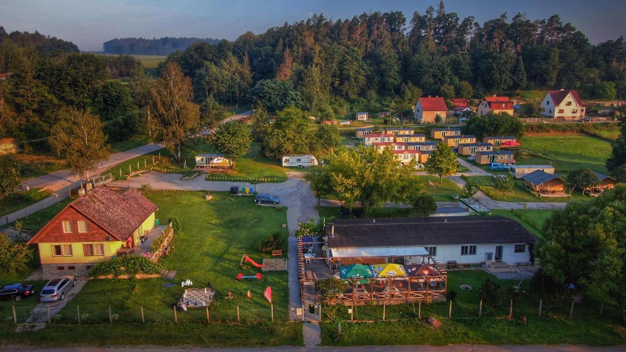 Camping Prima Hotel Týn nad Vltavou Eksteriør billede